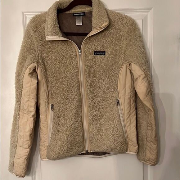 Patagonia® Retro-X Deep Pile Sherpa Jacket - Picture 2 of 6